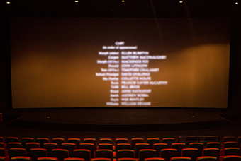 凯发K8国际党委组织召开《长津湖》观影活动